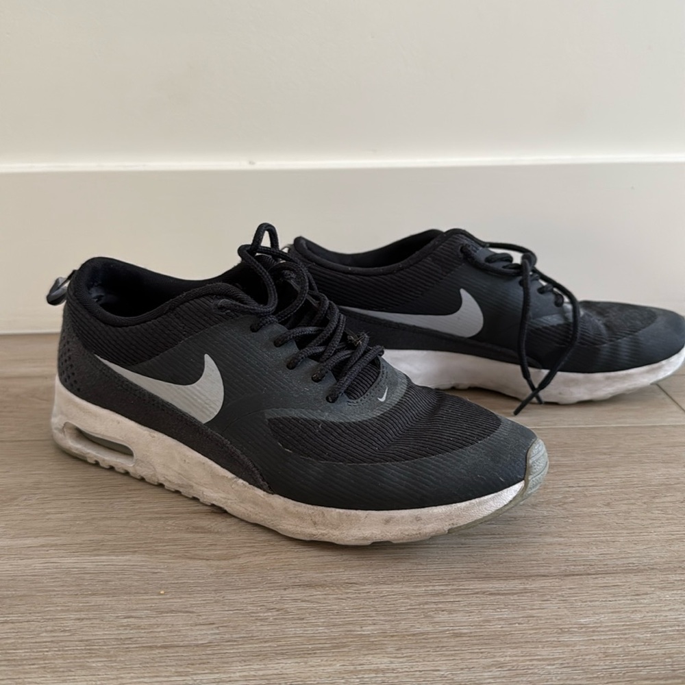 Nike Air Max Thea Women Size 6.5